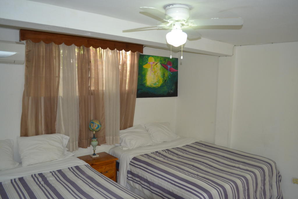 Pacot Breeze Hotel Musseau Pokoj fotografie