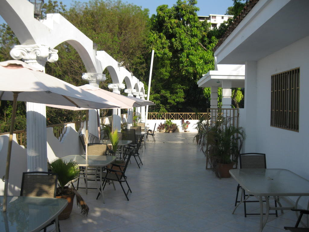 Pacot Breeze Hotel Musseau Exteriér fotografie