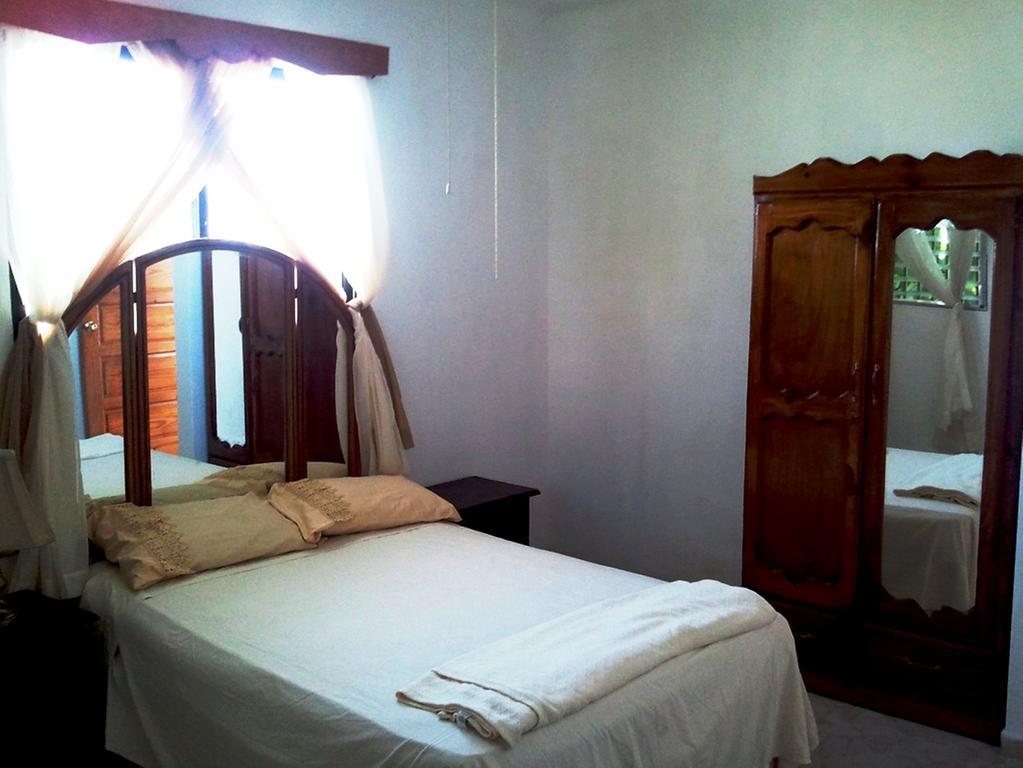 Pacot Breeze Hotel Musseau Pokoj fotografie